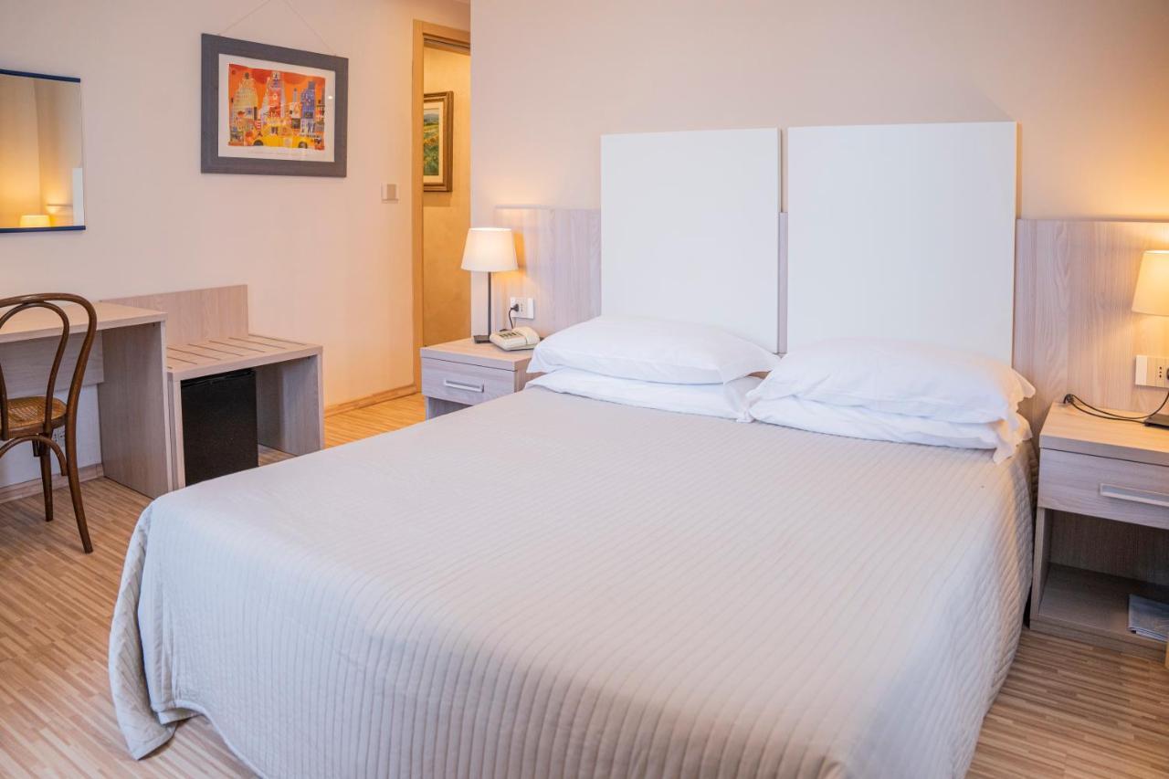 Albergo Celeste Σέστρι Λεβάντε Εξωτερικό φωτογραφία