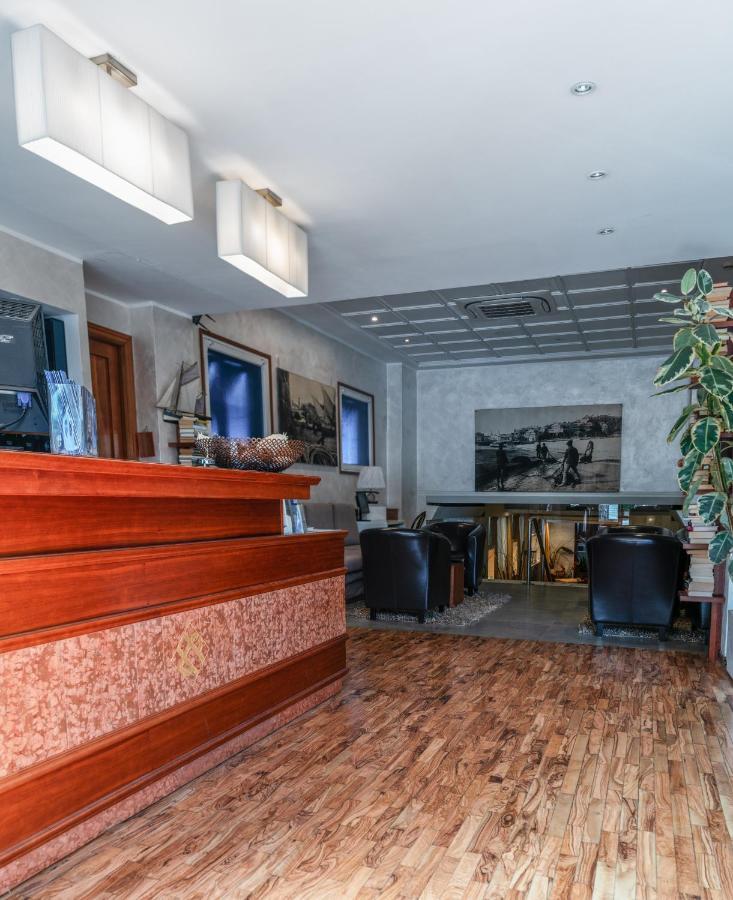 Albergo Celeste Σέστρι Λεβάντε Εξωτερικό φωτογραφία